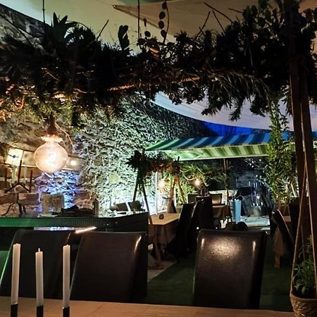 Logis Hotel Restaurant Entre Nous Langeac Dış mekan fotoğraf