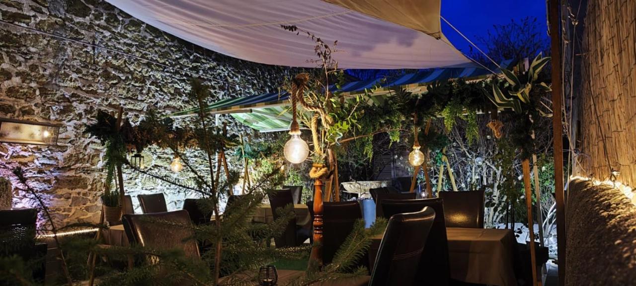 Logis Hotel Restaurant Entre Nous Langeac Dış mekan fotoğraf