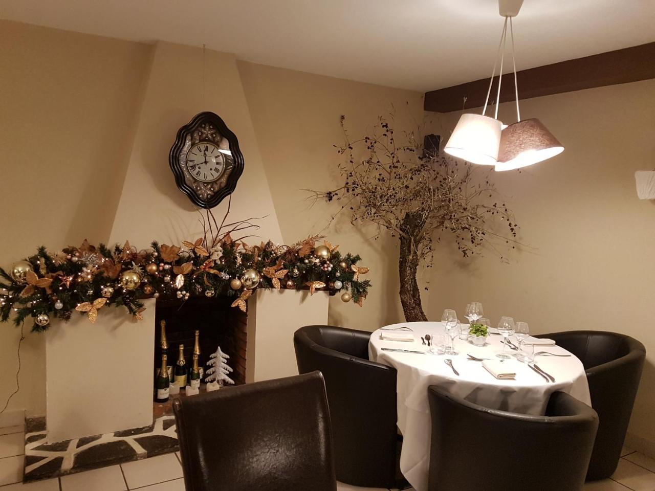 Logis Hotel Restaurant Entre Nous Langeac Dış mekan fotoğraf