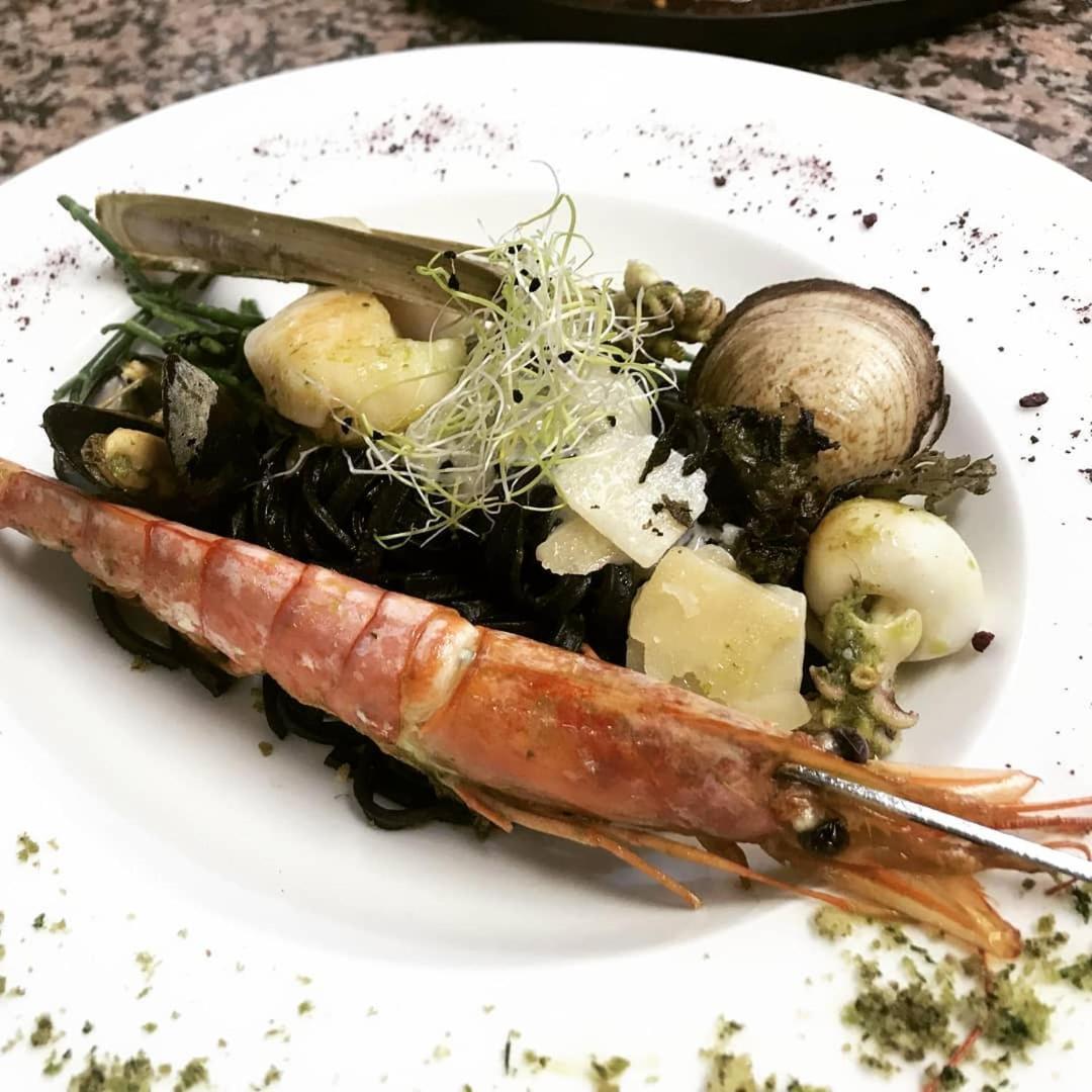 Logis Hotel Restaurant Entre Nous Langeac Dış mekan fotoğraf